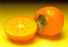 Kaki o Palosanto de otoño rico en antioxidantes