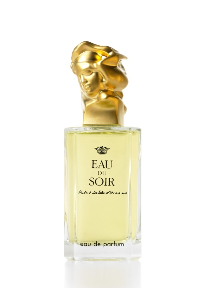 EAU DU SOIR” GANADORA DEL “PREMIO AL MEJOR PERFUME CLASICO FEMENINO 2010”