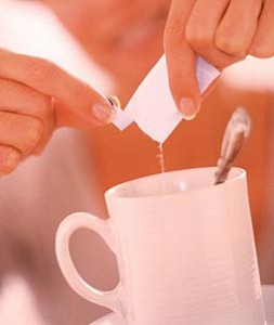 ¿Son seguros los edulcorantes en los alimentos y bebidas?