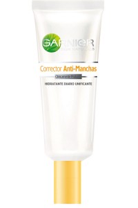 MANCHAS ADORABLES, PERO NO EN TU PIEL (anti manchas de Garnier)