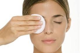 Maquillaje en los ojos: consejos básicos para no perjudicar nuestra salud ocular