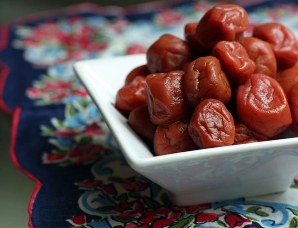 Ciruelas fermentadas en macrobiótica para la salud 2 umeboshi2
